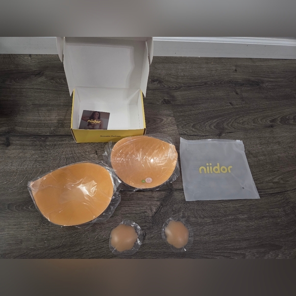 Niidor Silicone Adhesive Bra in Nude Size G - NEW - Picture 5 of 8